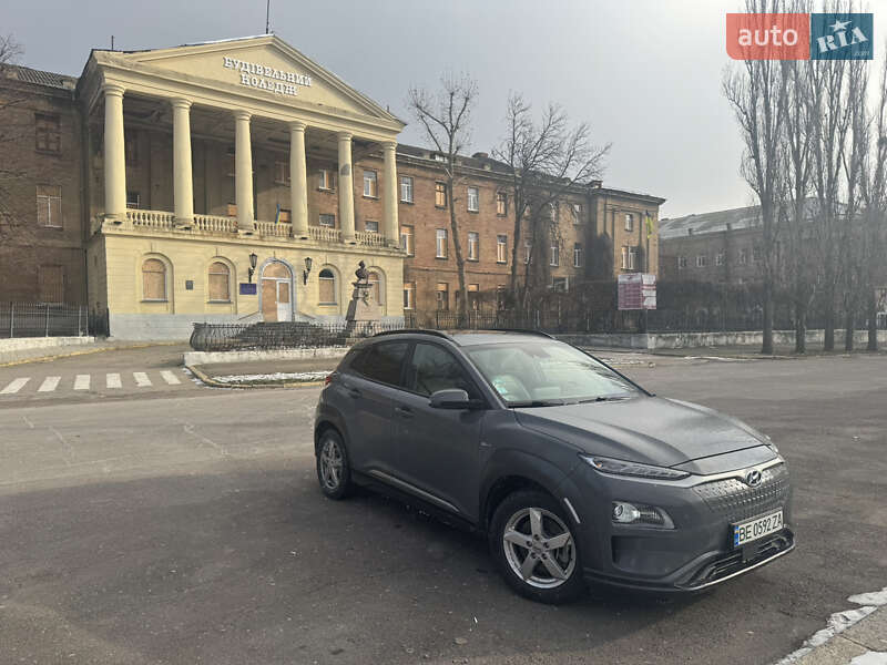 Внедорожник / Кроссовер Hyundai Kona Electric 2019 в Николаеве