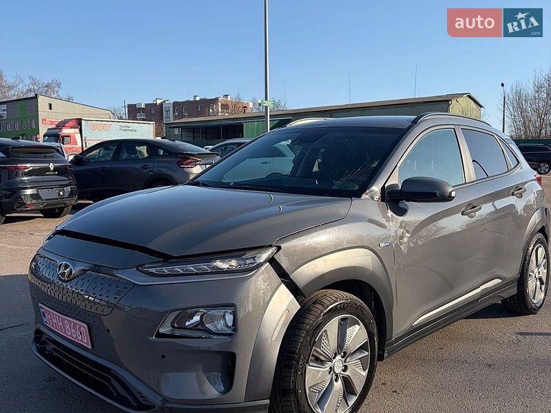 Внедорожник / Кроссовер Hyundai Kona Electric 2020 в Ровно