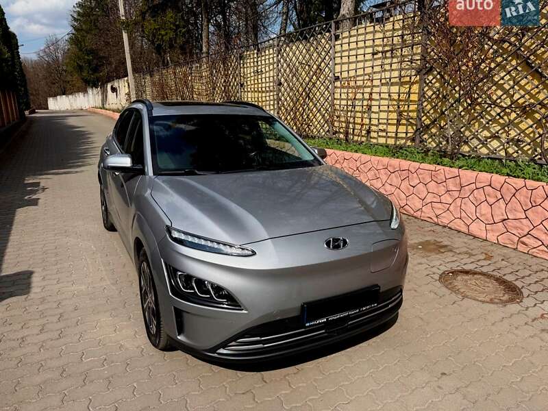 Внедорожник / Кроссовер Hyundai Kona 2021 в Хмельницком
