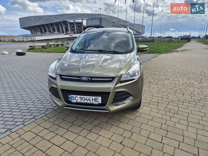 Внедорожник / Кроссовер Ford Kuga 2013 в Львове