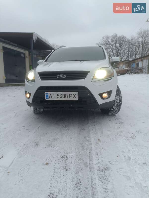 Внедорожник / Кроссовер Ford Kuga 2012 в Кропивницком