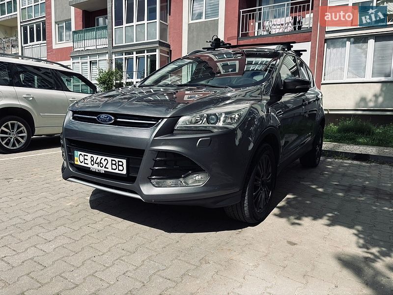 Внедорожник / Кроссовер Ford Kuga 2013 в Черновцах