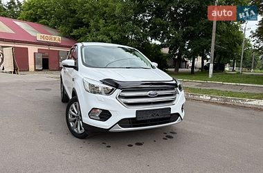Внедорожник / Кроссовер Ford Kuga 2019 в Прилуках
