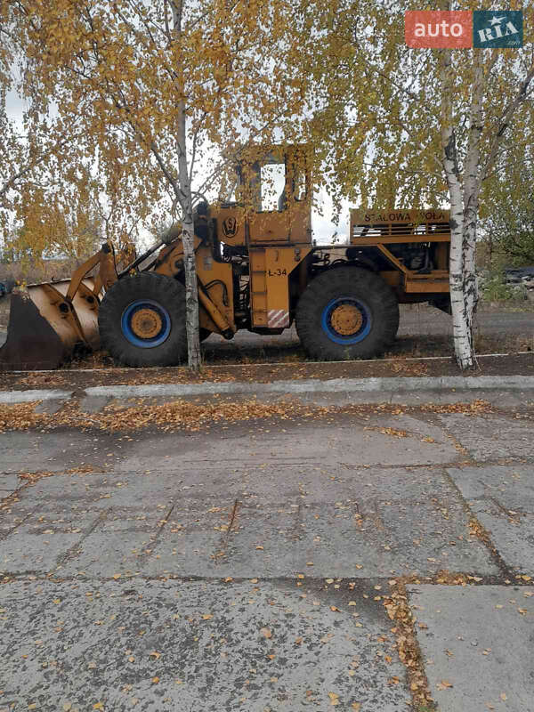 Фронтальный погрузчик Stalowa Wola L 34 1993 в Близнюках Фронтальный погрузчик Stalowa Wola L 34 1993 в Близнюках