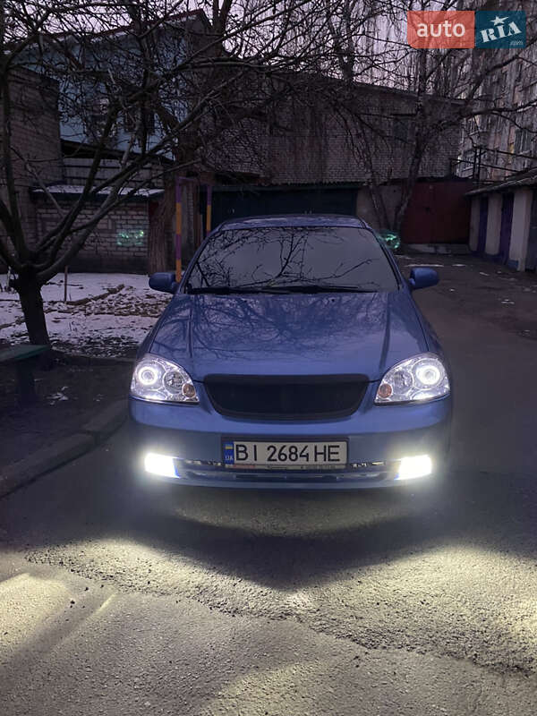 Седан Chevrolet Lacetti 2005 в Кременчуці
