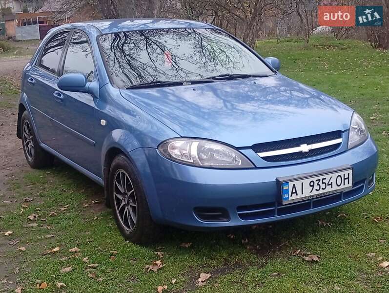 Хетчбек Chevrolet Lacetti 2008 в Первомайську