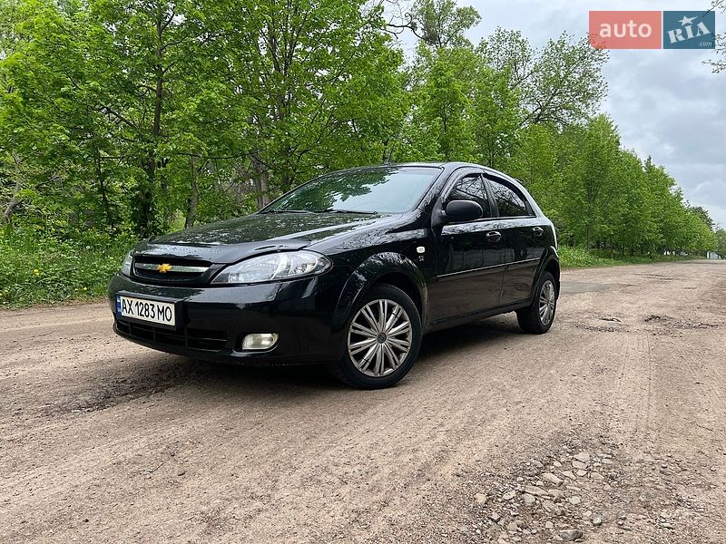 Хэтчбек Chevrolet Lacetti 2008 в Харькове