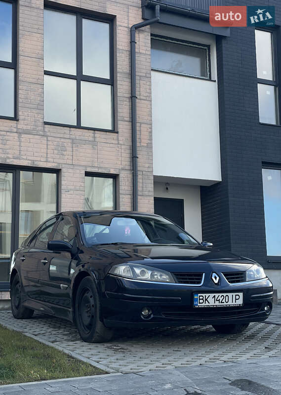 Лифтбек Renault Laguna 2005 в Ровно