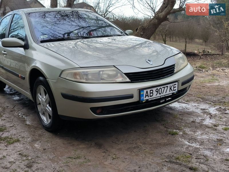 Лифтбек Renault Laguna 2004 в Мурованых Куриловцах