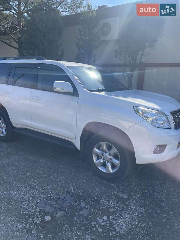 Внедорожник / Кроссовер Toyota Land Cruiser Prado 2012 в Ивано-Франковске