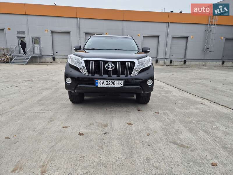 Внедорожник / Кроссовер Toyota Land Cruiser Prado 2017 в Киеве