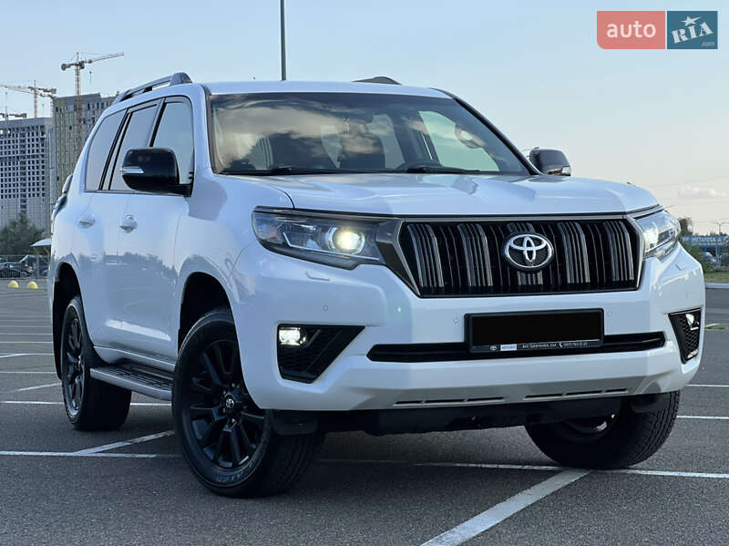 Внедорожник / Кроссовер Toyota Land Cruiser Prado 2021 в Киеве