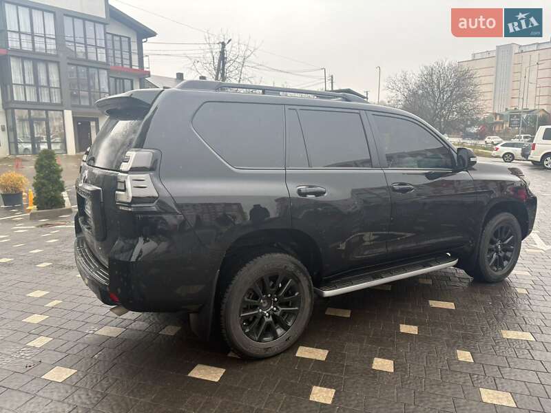 Внедорожник / Кроссовер Toyota Land Cruiser Prado 2023 в Тернополе