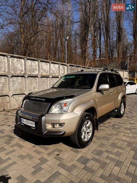 Внедорожник / Кроссовер Toyota Land Cruiser Prado 2005 в Днепре