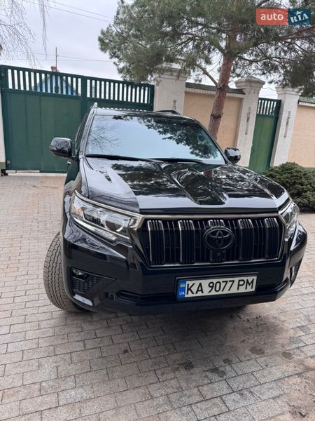 Внедорожник / Кроссовер Toyota Land Cruiser Prado 2022 в Кривом Роге Внедорожник / Кроссовер Toyota Land Cruiser Prado 2022 в Кривом Роге