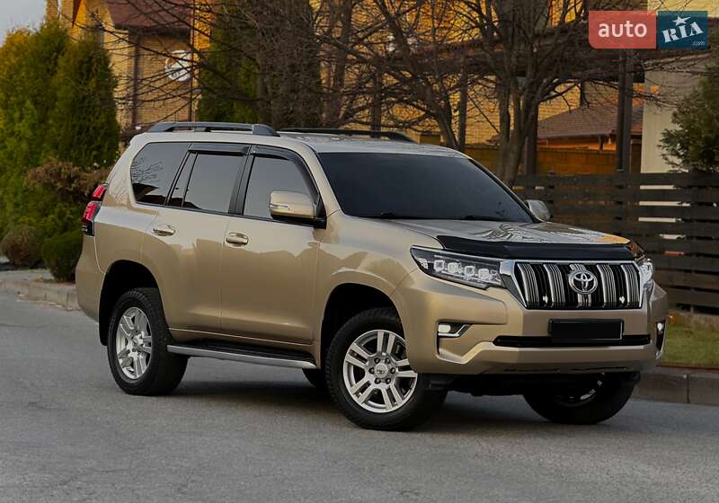 Позашляховик / Кросовер Toyota Land Cruiser Prado 2011 в Дніпрі
