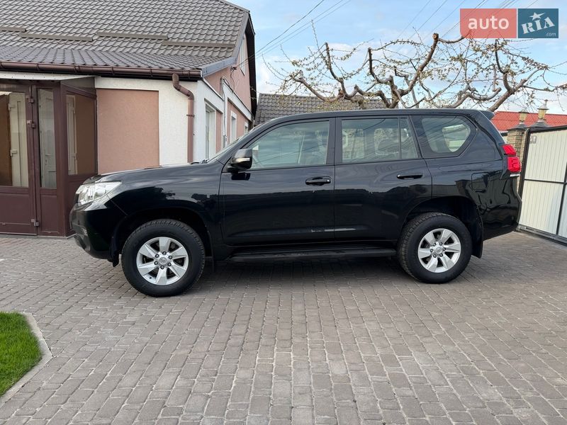 Внедорожник / Кроссовер Toyota Land Cruiser Prado 2020 в Киеве