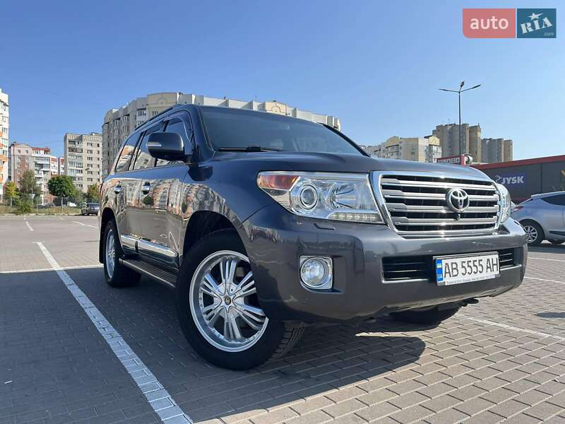 Внедорожник / Кроссовер Toyota Land Cruiser 2013 в Виннице