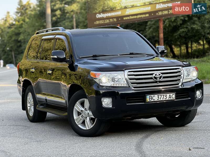 Внедорожник / Кроссовер Toyota Land Cruiser 2014 в Трускавце Внедорожник / Кроссовер Toyota Land Cruiser 2014 в Трускавце