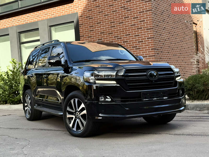 Внедорожник / Кроссовер Toyota Land Cruiser 2016 в Львове