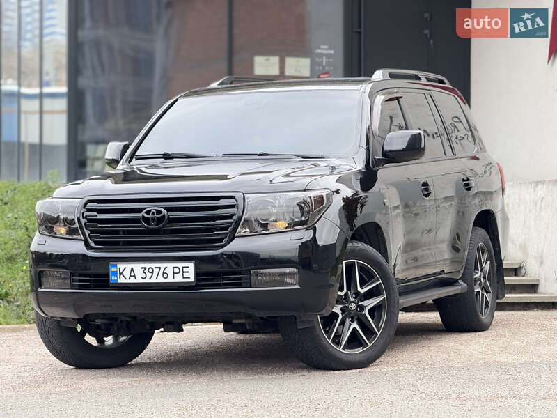 Внедорожник / Кроссовер Toyota Land Cruiser 2008 в Киеве
