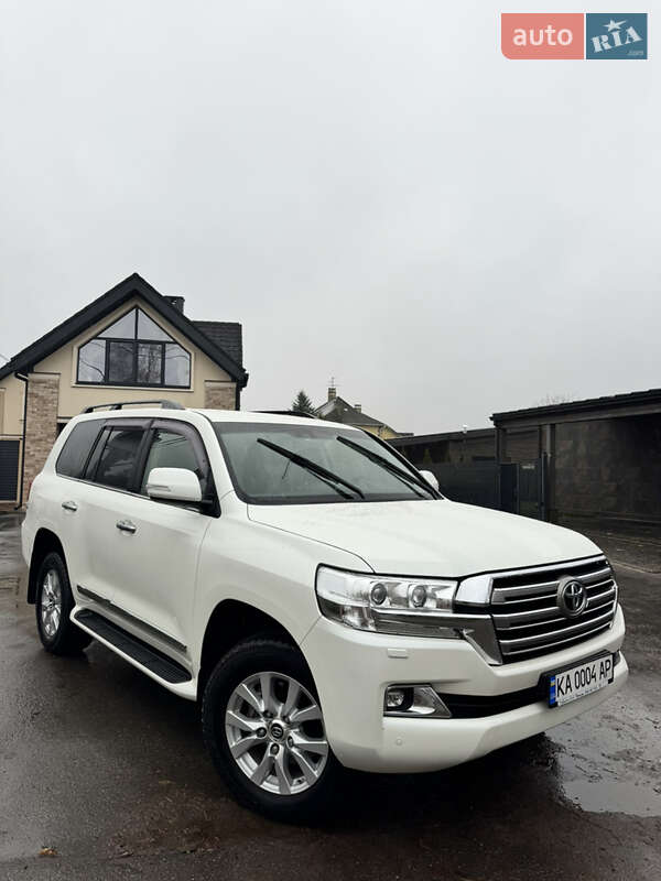 Внедорожник / Кроссовер Toyota Land Cruiser 2020 в Киеве