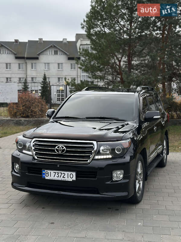 Внедорожник / Кроссовер Toyota Land Cruiser 2012 в Кременчуге Внедорожник / Кроссовер Toyota Land Cruiser 2012 в Кременчуге