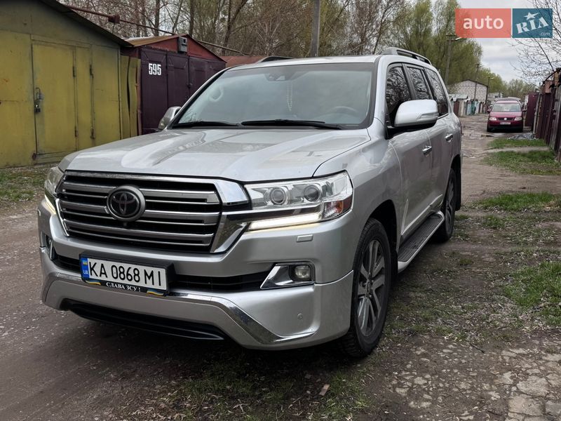 Внедорожник / Кроссовер Toyota Land Cruiser 2018 в Киеве