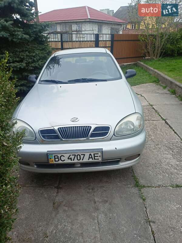 Седан Daewoo Lanos 2005 в Львове