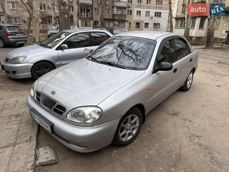 Седан Daewoo Lanos 2005 в Николаеве