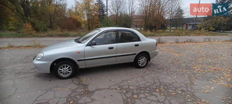 Седан ЗАЗ Lanos 2008 в Кривом Роге