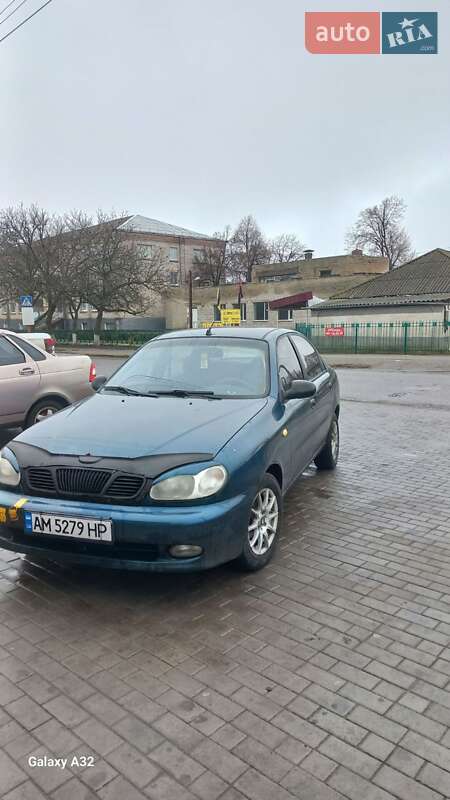 Седан Daewoo Lanos 2007 в Врадиевке
