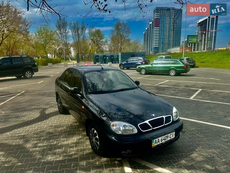 Седан Daewoo Lanos 2006 в Києві