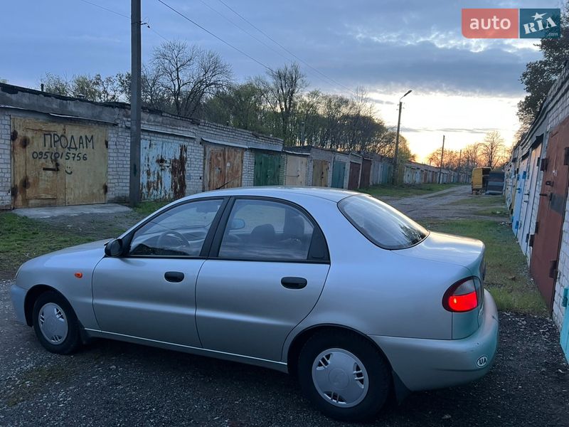 Седан Daewoo Lanos 2006 в Лозовой