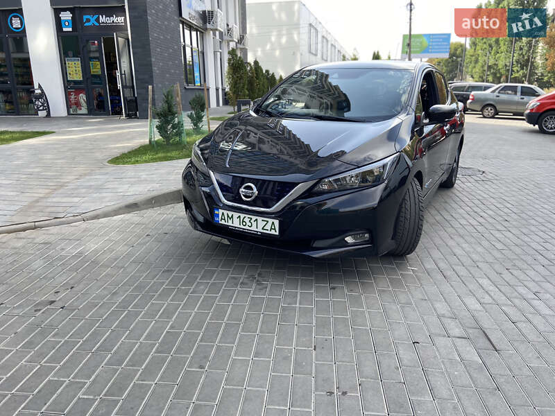 Хэтчбек Nissan Leaf 2018 в Житомире