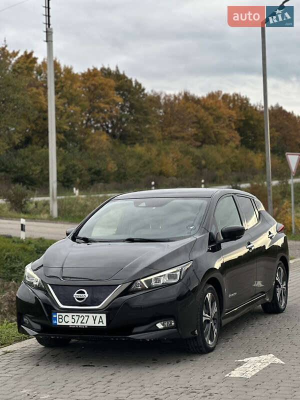 Хетчбек Nissan Leaf 2018 в Львові