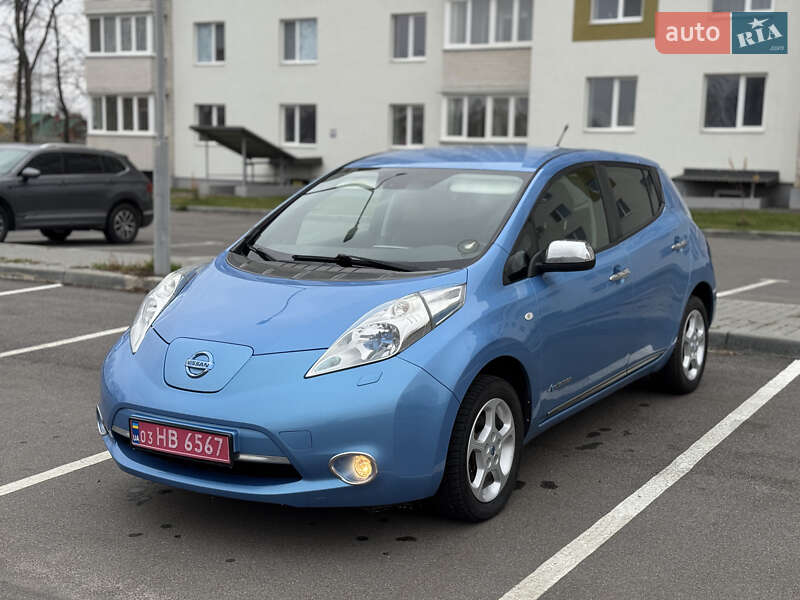 Хэтчбек Nissan Leaf 2013 в Виннице