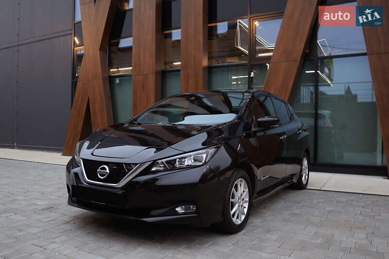 Хэтчбек Nissan Leaf 2018 в Луцке