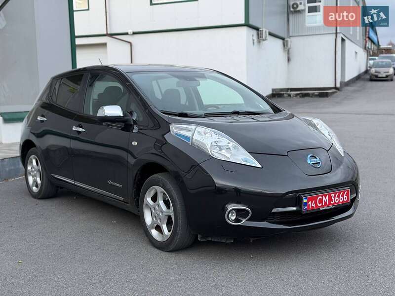 Хэтчбек Nissan Leaf 2014 в Виннице Хэтчбек Nissan Leaf 2014 в Виннице