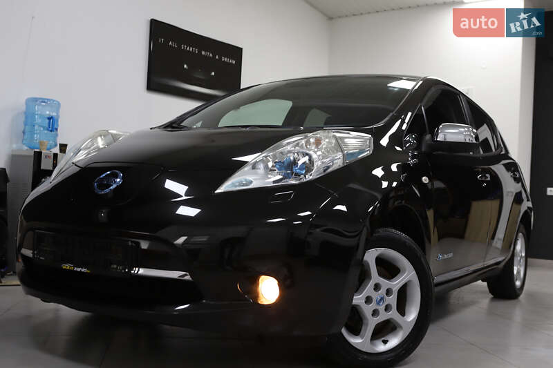 Хэтчбек Nissan Leaf 2013 в Дрогобыче