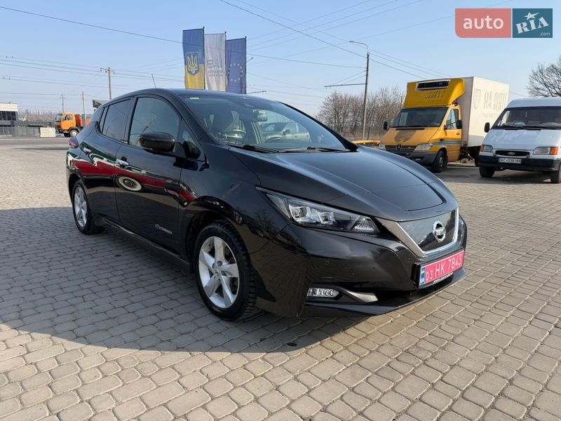 Хэтчбек Nissan Leaf 2019 в Луцке Хэтчбек Nissan Leaf 2019 в Луцке