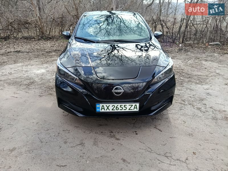 Хэтчбек Nissan Leaf 2024 в Харькове Хэтчбек Nissan Leaf 2024 в Харькове
