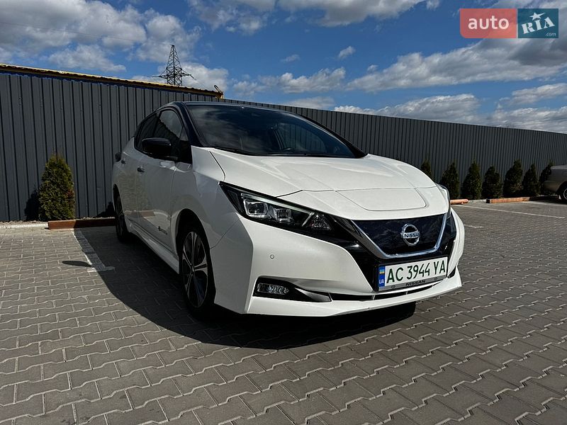 Хэтчбек Nissan Leaf 2019 в Луцке