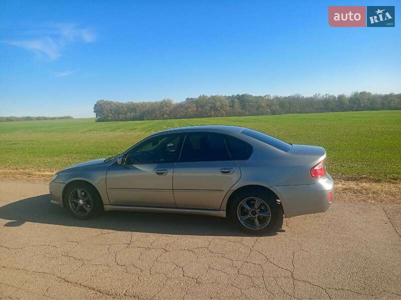 Седан Subaru Legacy 2007 в Умани