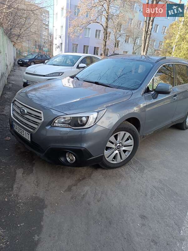 Универсал Subaru Legacy 2016 в Киеве