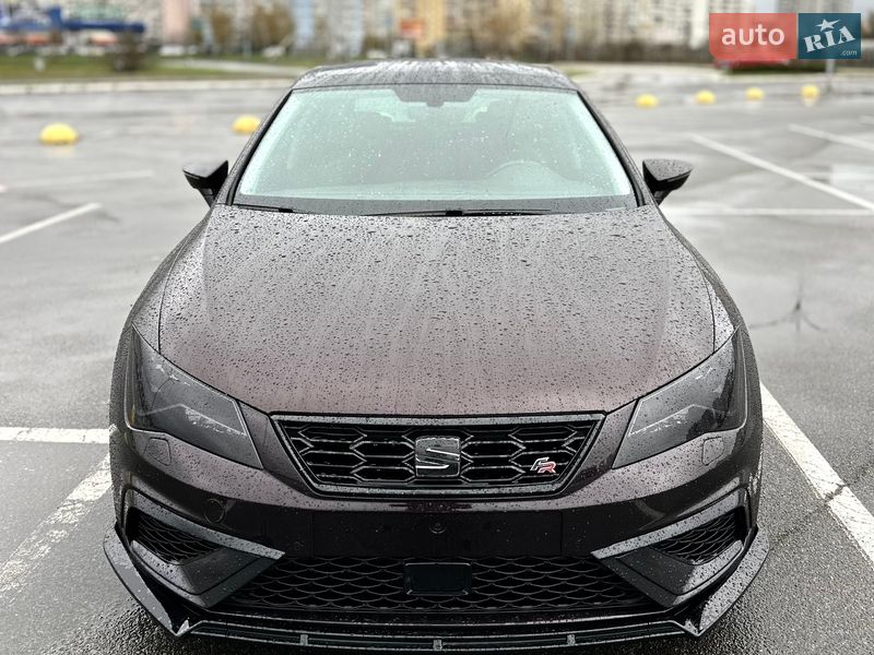 Хетчбек SEAT Leon 2017 в Києві