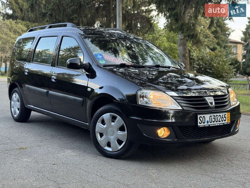 Универсал Dacia Logan MCV 2011 в Умани