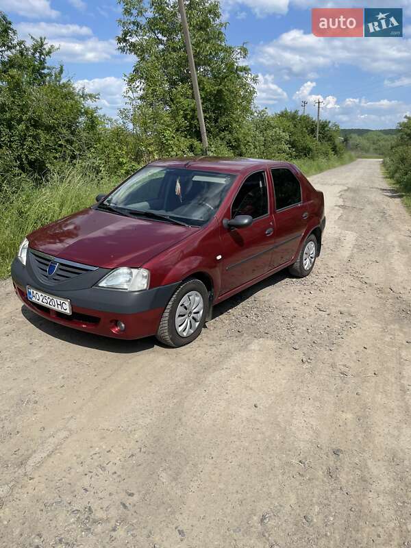 Внедорожник / Кроссовер Dacia Logan 2004 в Иршаве