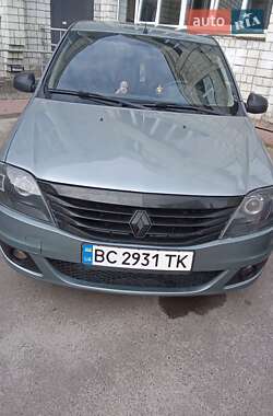 Седан Renault Logan 2010 в Львові