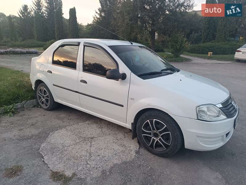 Седан Dacia Logan 2009 в Каменец-Подольском